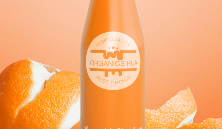 Pocket-Sized Notebooks Hold Miniature Paintings