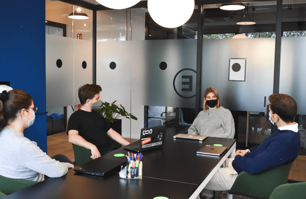 Greene King now taking bookings for tables in pub its 442 pub gardens – how to book